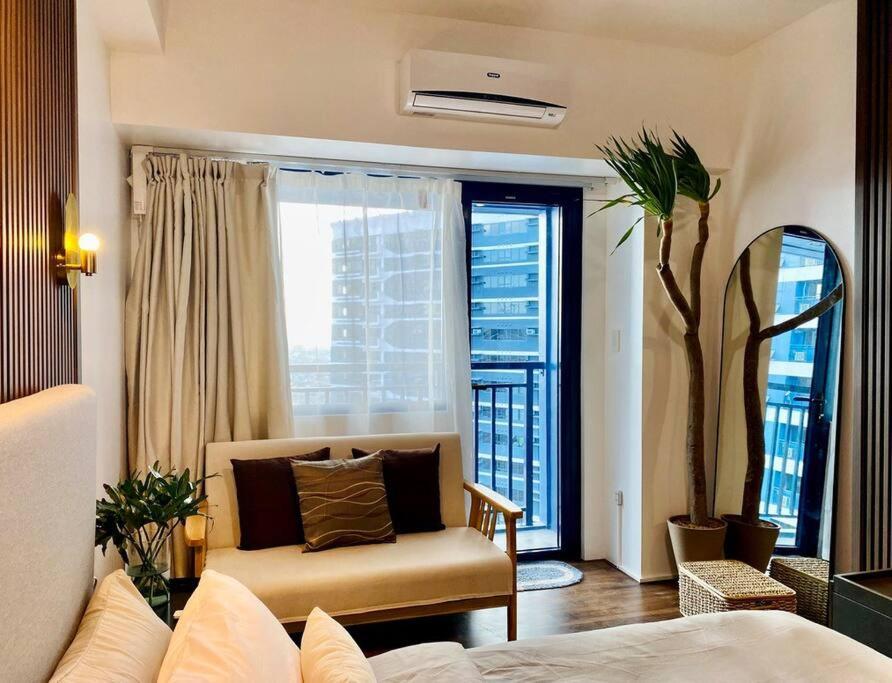 Muji-Inspired Home-Tel In The Heart Of Makati Manila Eksteriør bilde